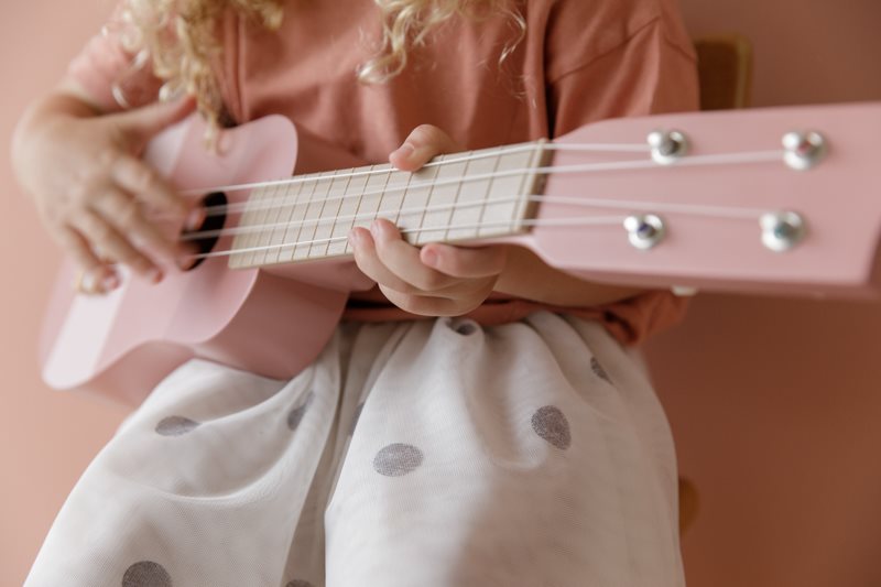 LITTLE DUTCH GUITAR PINK - Image 3