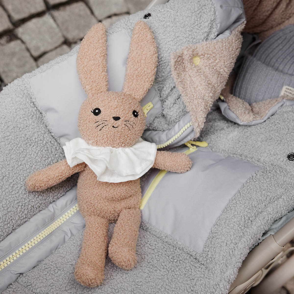 ELODIE SNUGGLE PINK BOUCLE BRITNEY - Image 4