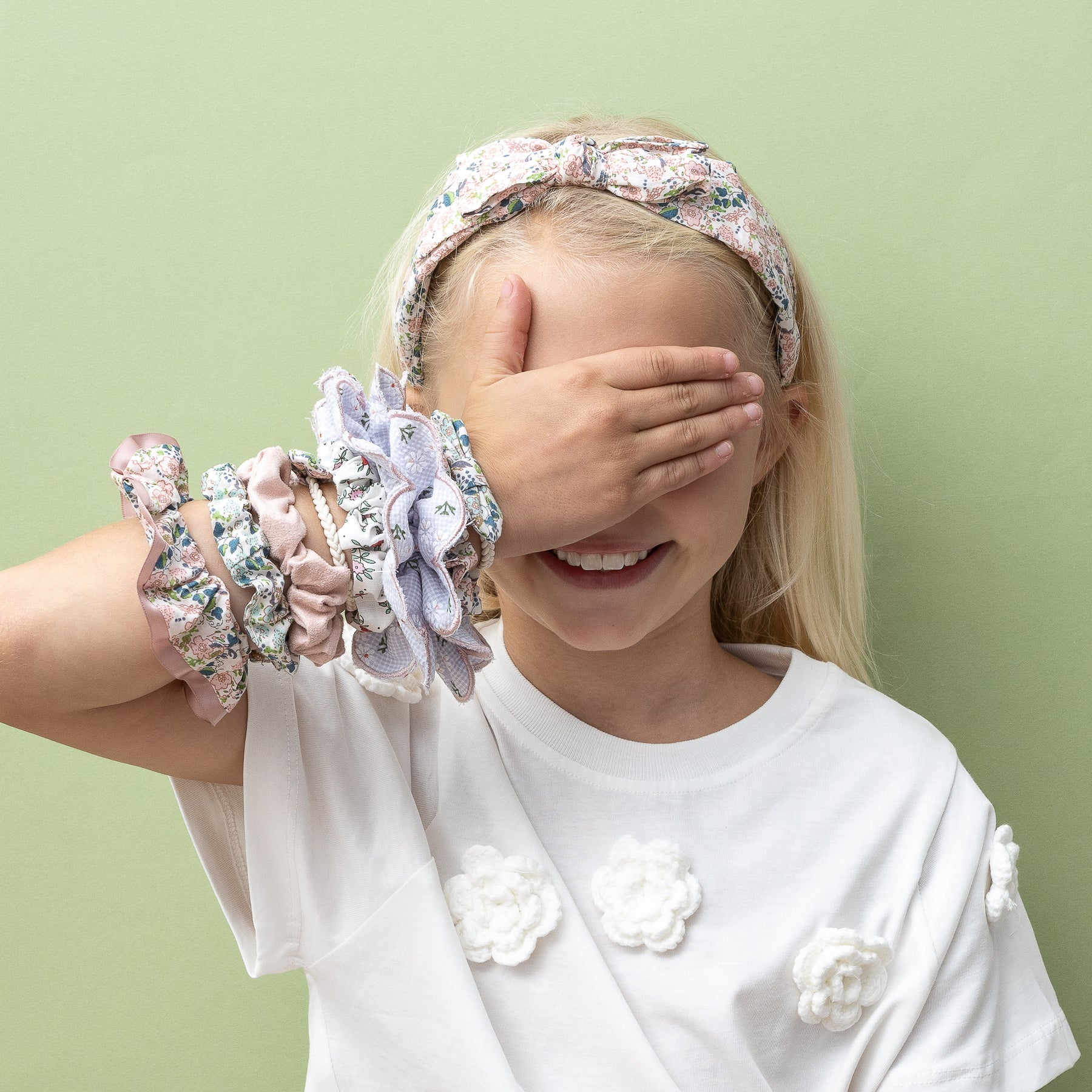 MIMI & LULA FLORAL SCRUNCHIES - Image 5