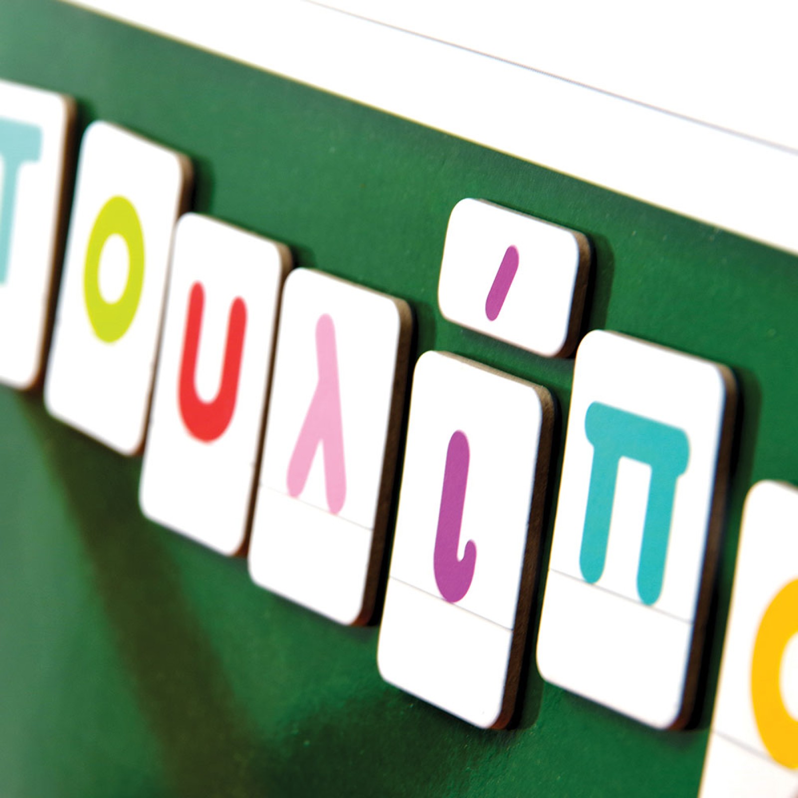 Svoora Greek Magnetic Set Play with the Words & learn the Letters - Image 6
