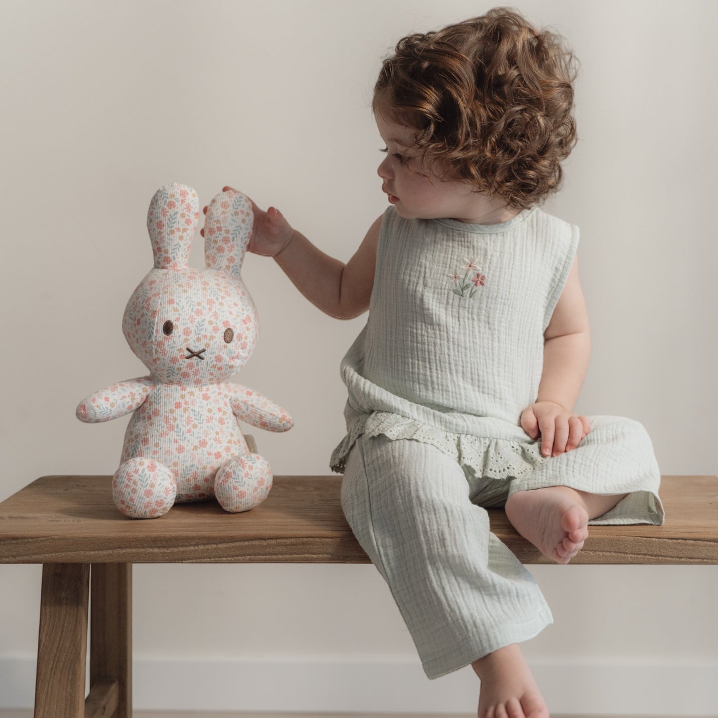 LITTLE DUTCH. Miffy Cuddle all-over print 30 cm - Lucky Blossom GRS - Image 3