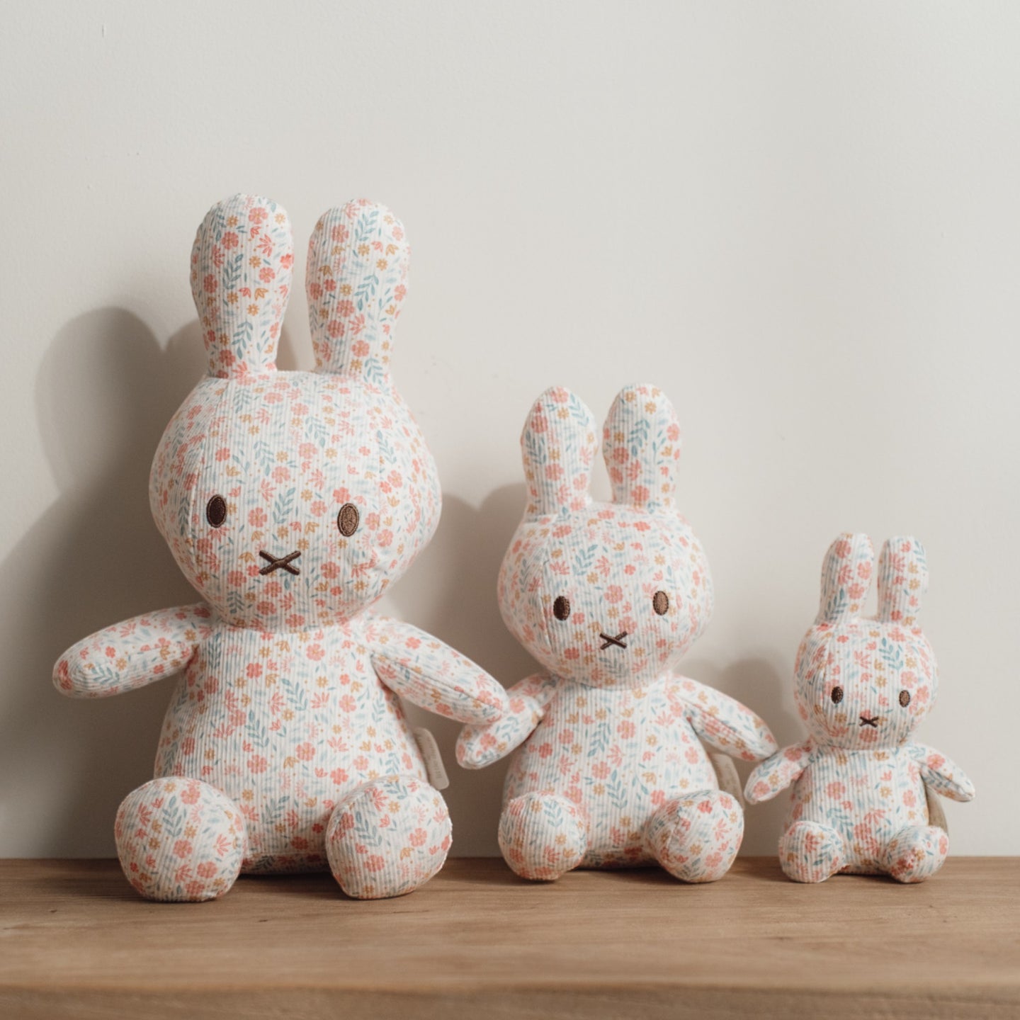 LITTLE DUTCH. Miffy Cuddle all-over print 30 cm - Lucky Blossom GRS - Image 6