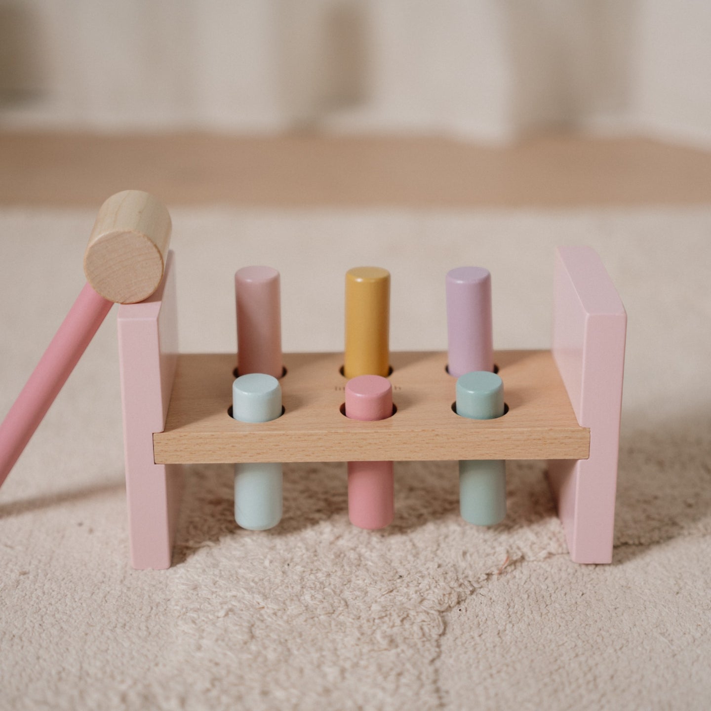 LITTLE DUTCH. Pounding Bench Fairy Garden FSC - Image 4