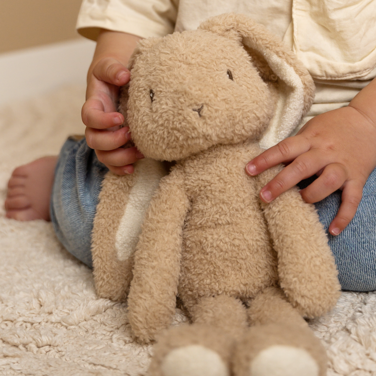LITTLE DUTCH. Cuddle Bunny - Baby Bunny 32cm - Image 2