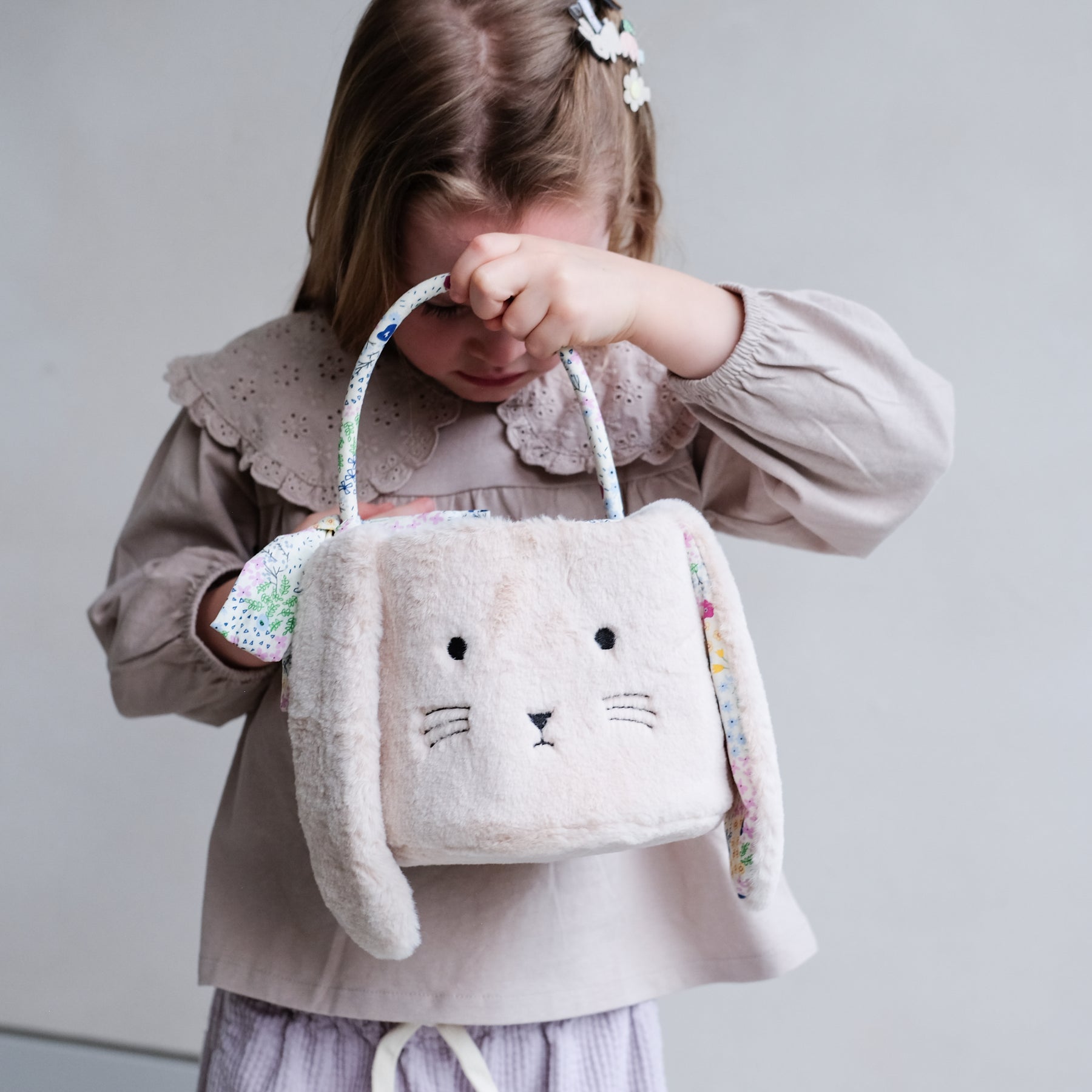 MIMI & LULA FLUFFY EASTER BASKET - Image 5