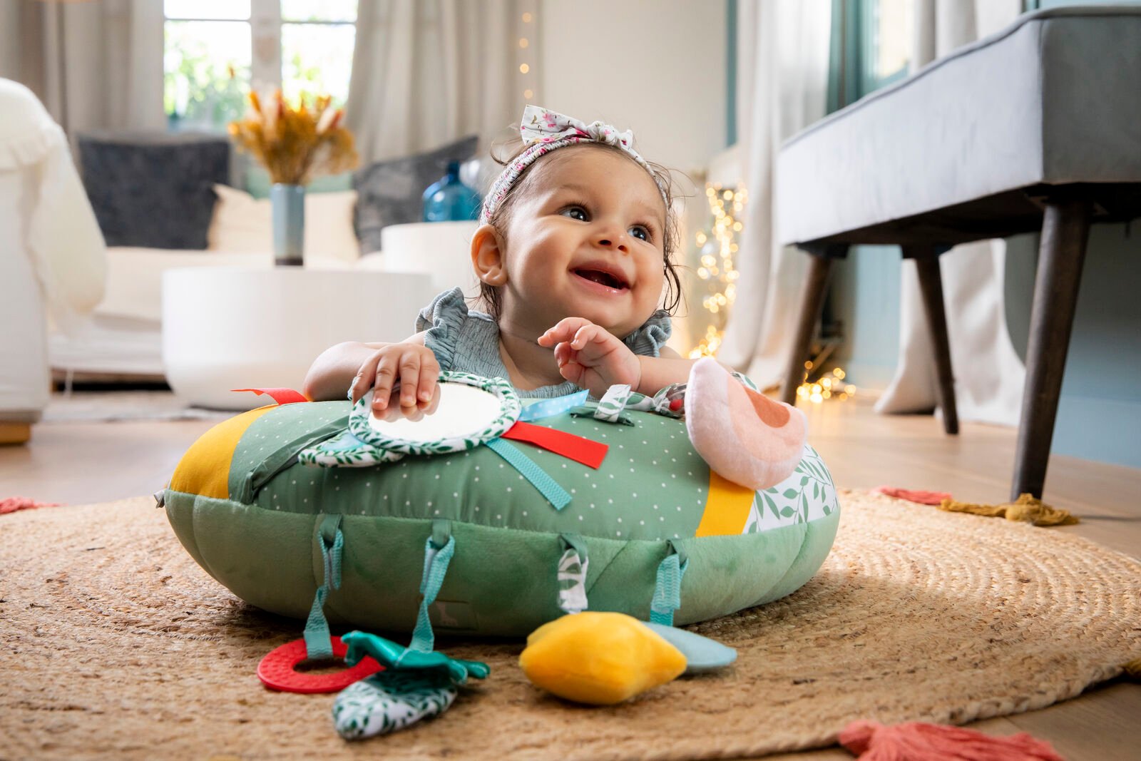 SOPHIE LA GIRAFFE CUSHION COSY PLAY - Image 9