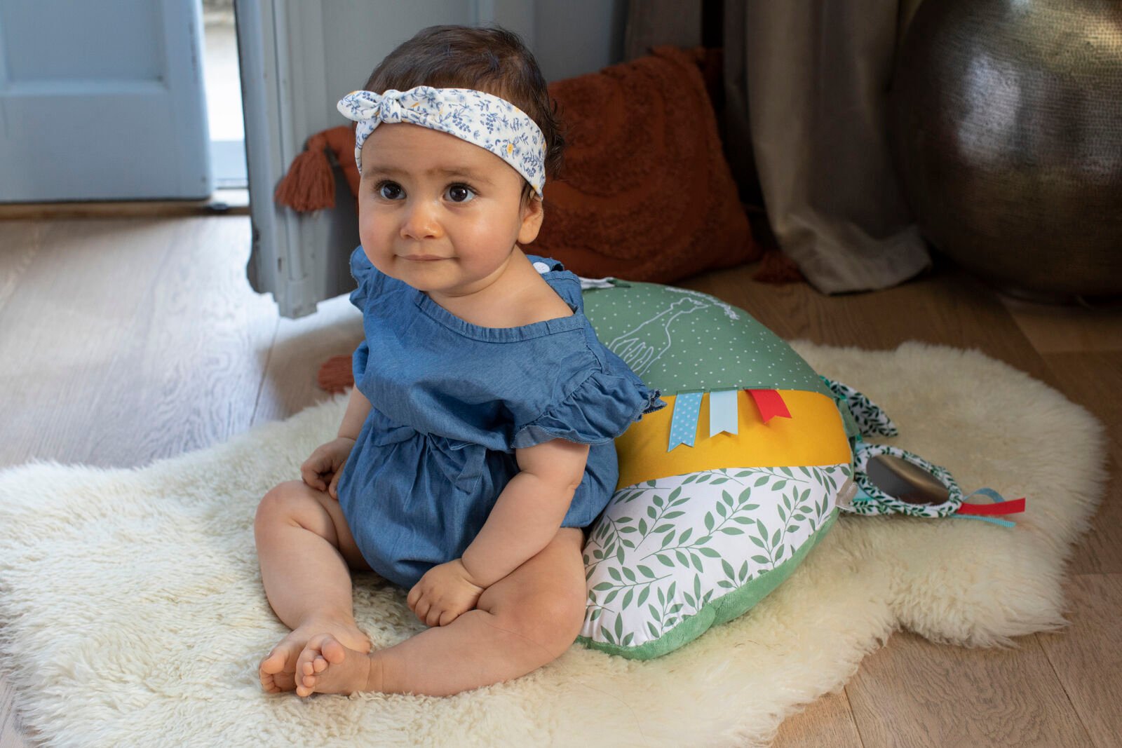 SOPHIE LA GIRAFFE CUSHION COSY PLAY - Image 10