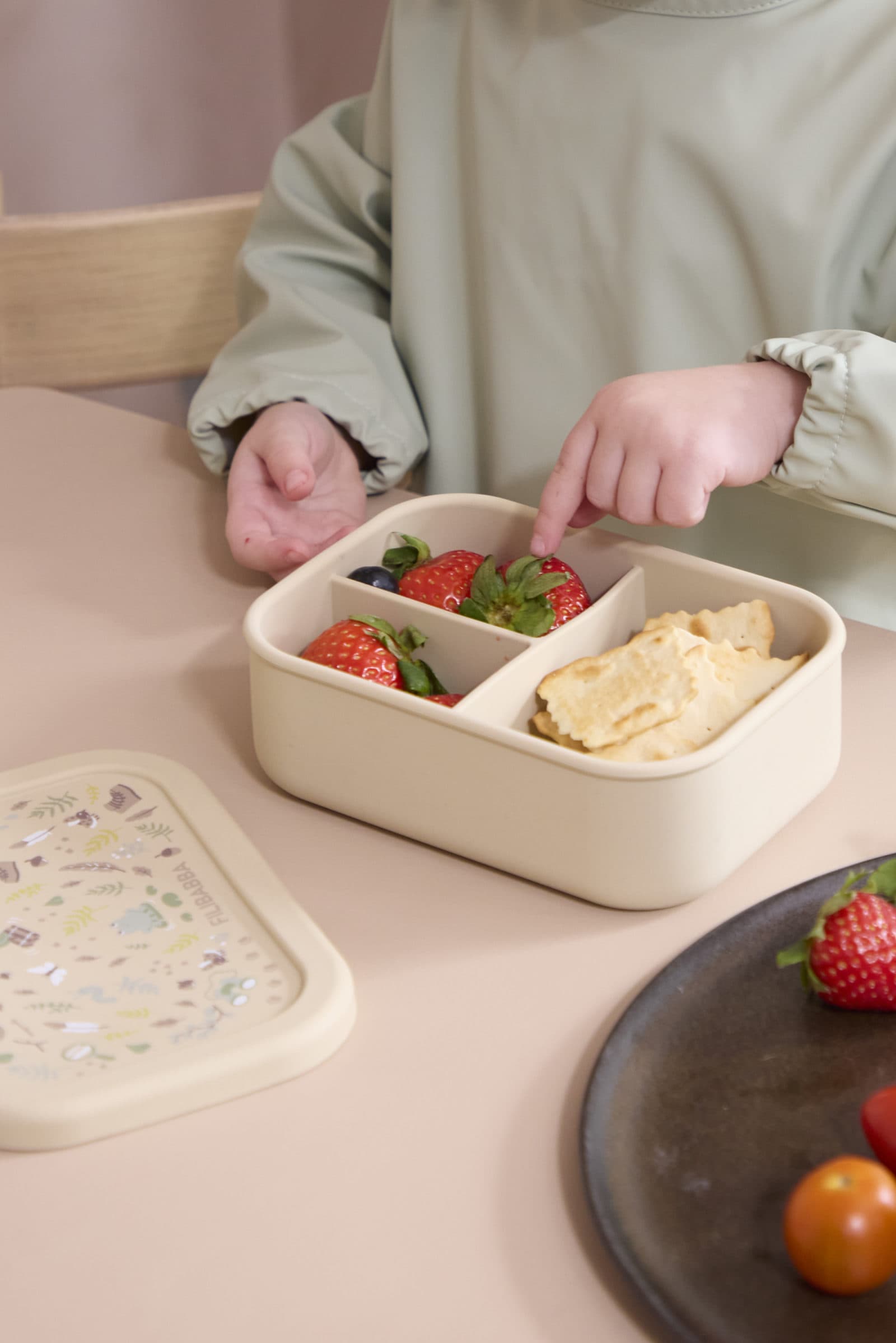 FILIBABBA SILICONE LUNCHBOX LITTLE WONDERS - Image 3