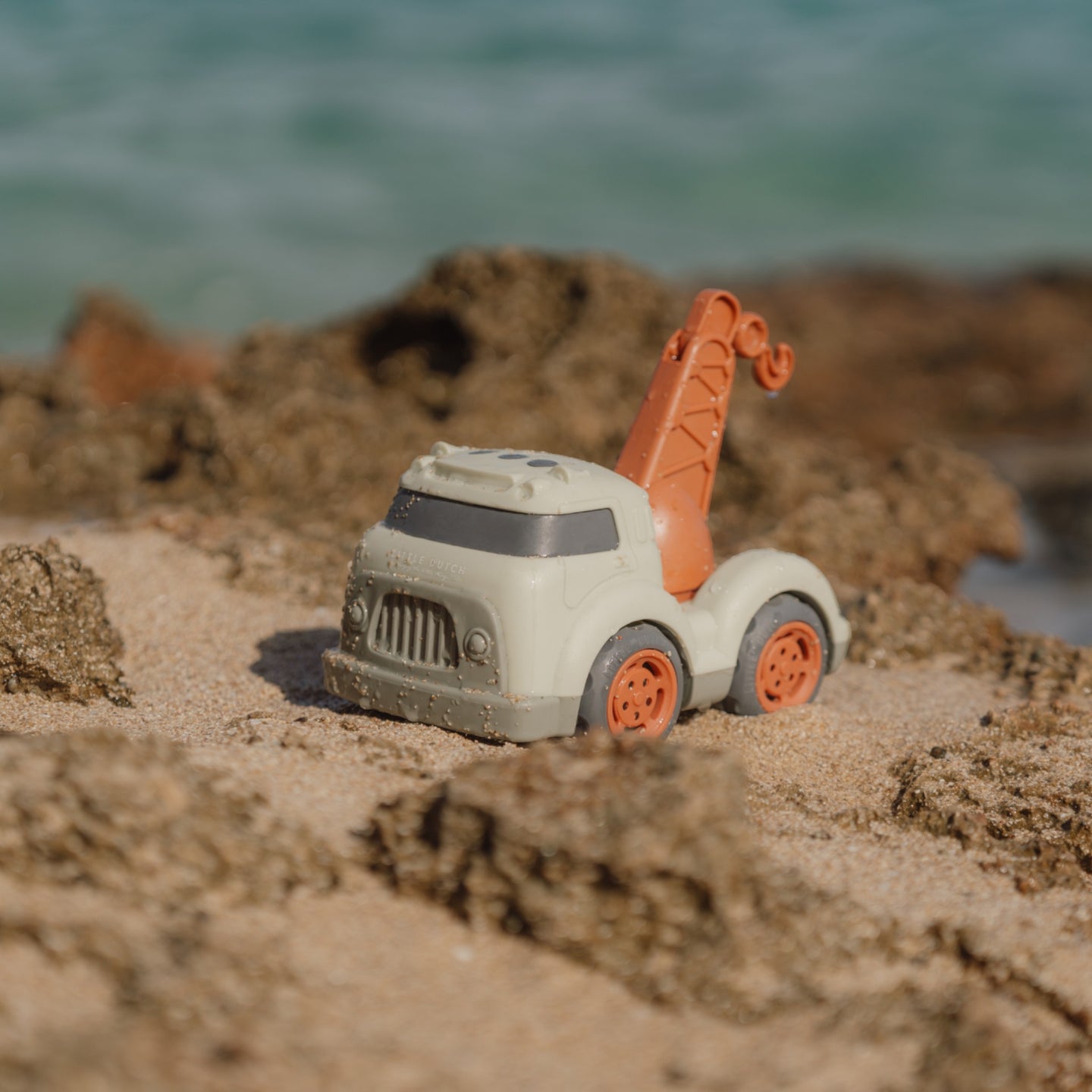 LITTLE DUTCH. Trailer Truck Fresh Greens 17cm - Image 4