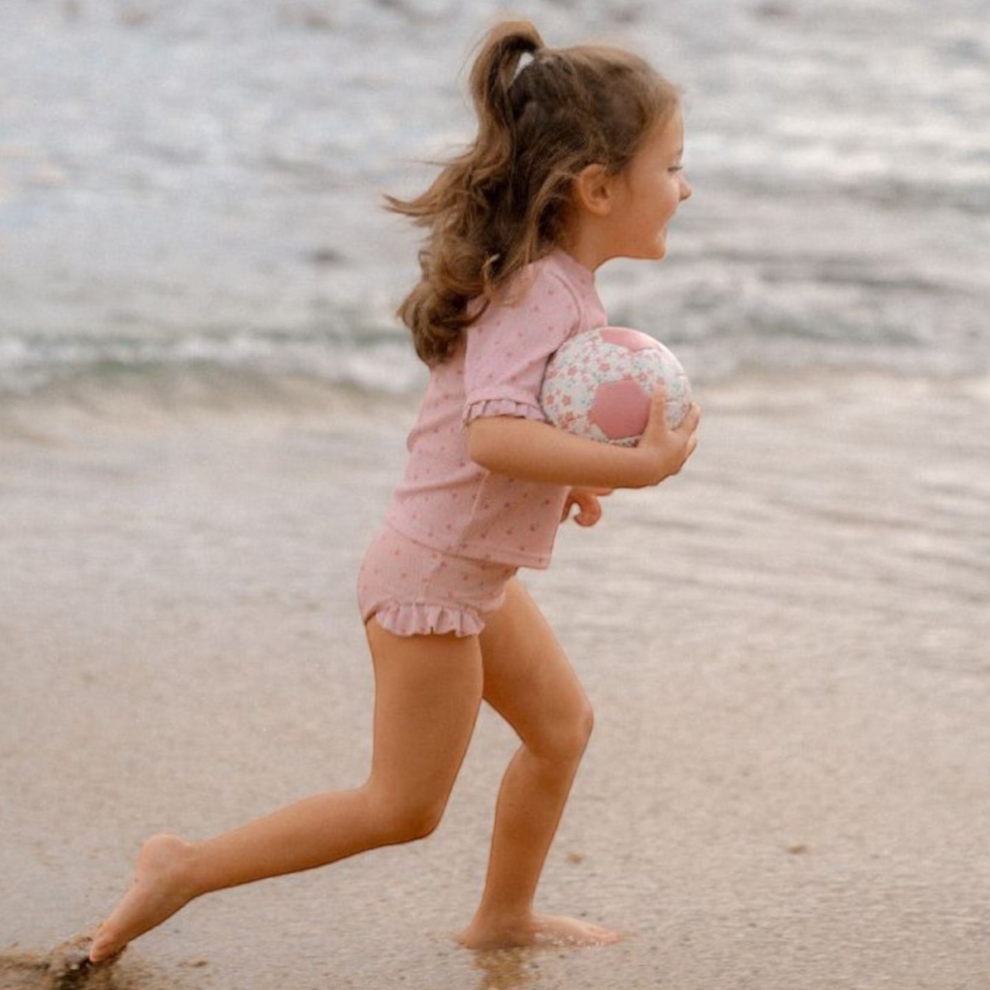 LITTLE DUTCH. Mini ball Pink - Image 3