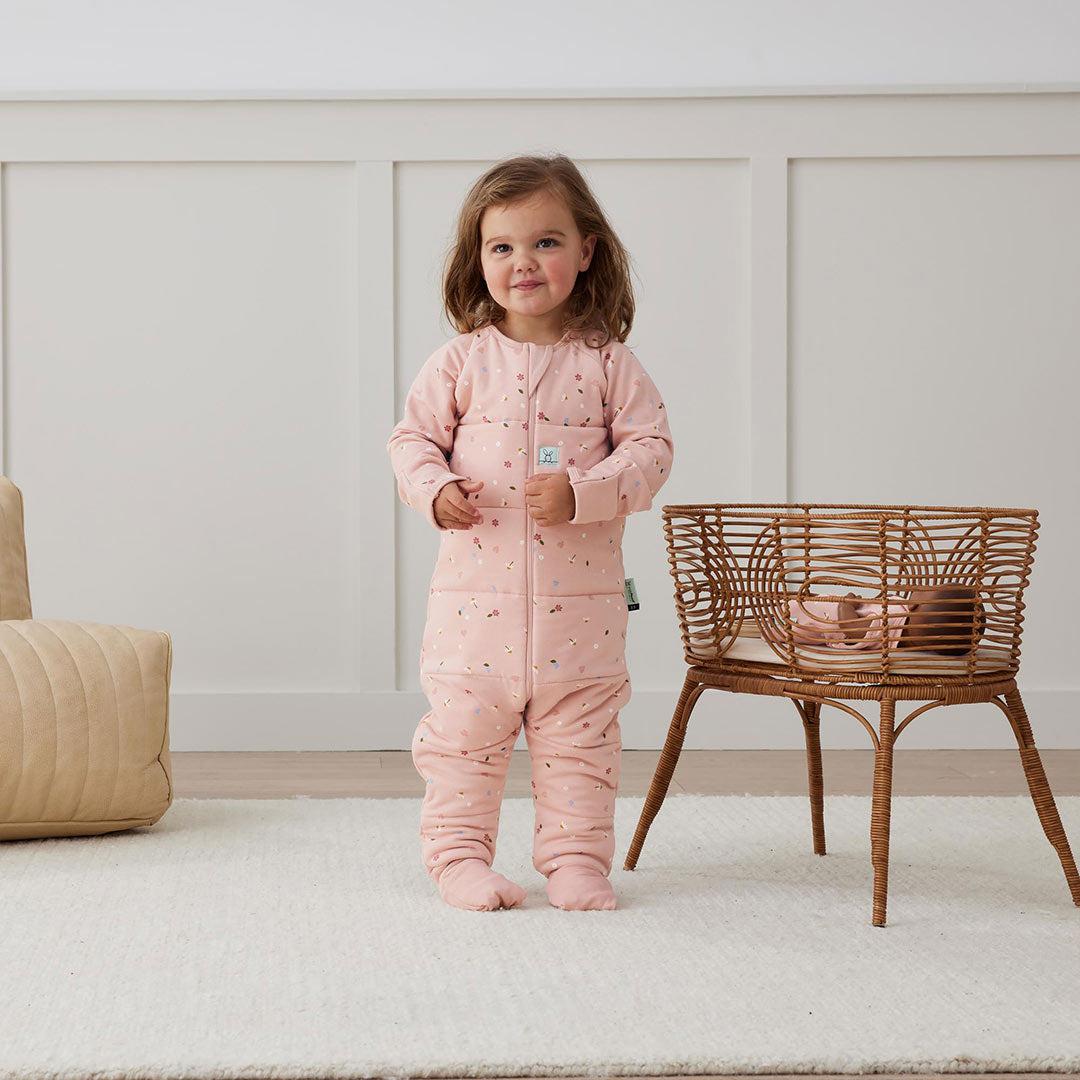 ergoPouch Organic Winter Long Sleeved Sleep Onesie - 2.5 TOG - Daisies 12-24m - Image 2