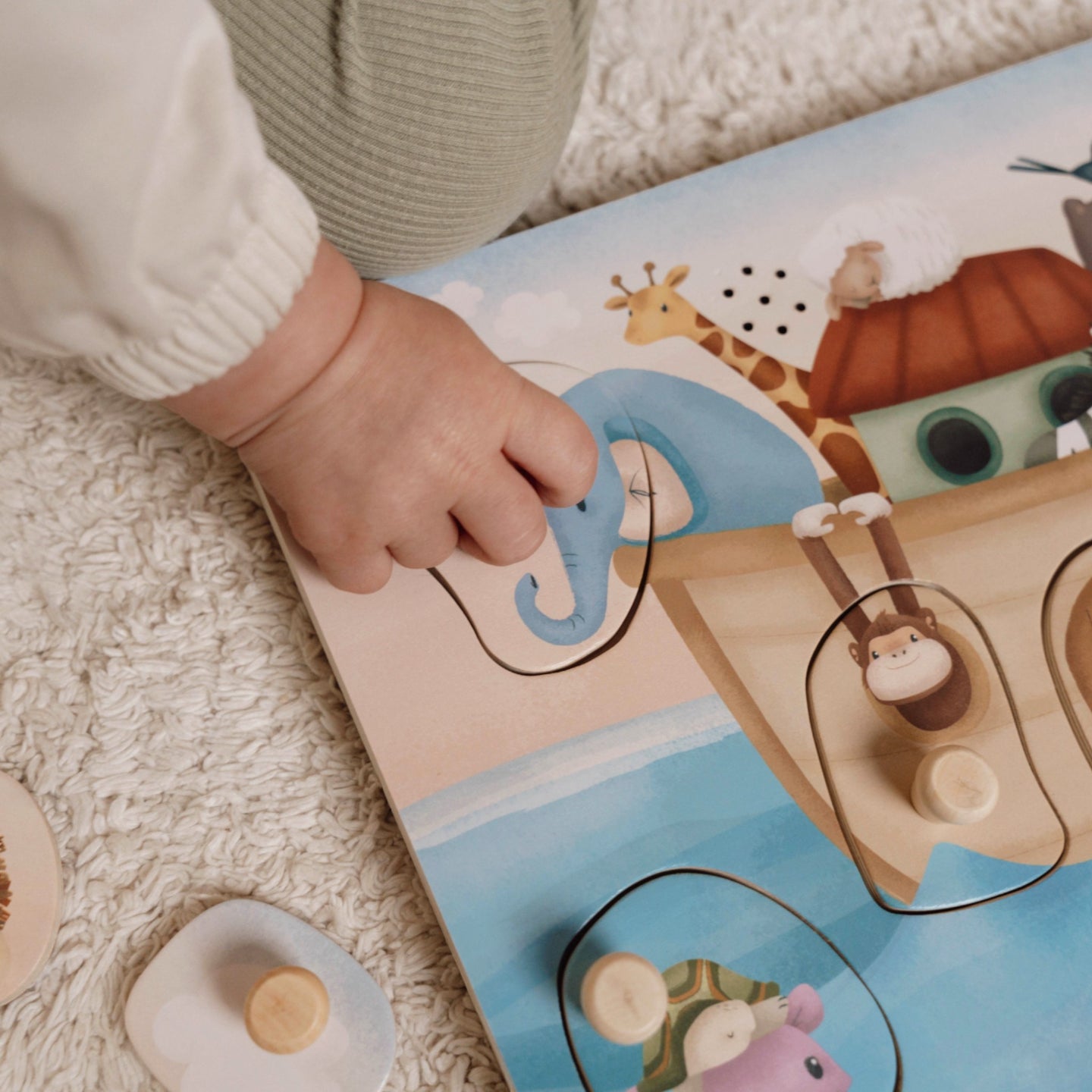 LITTLE DUTCH. Wooden puzzle with sounds Noah's Ark FSC - Image 6