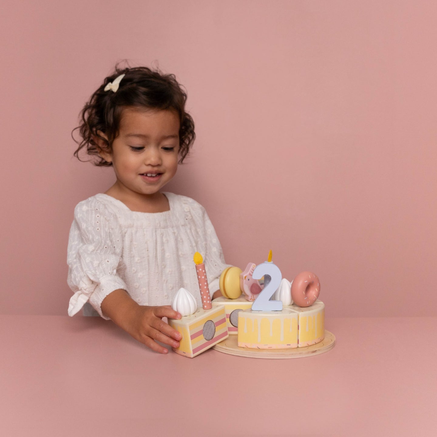 LITTLE DUTCH. Wooden cake with pink candles FSC - Image 5