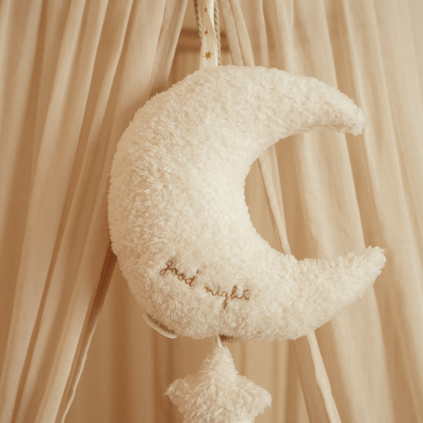 LITTLE DUTCH. Newborn Naturals GRS fabric musical moon - Image 2