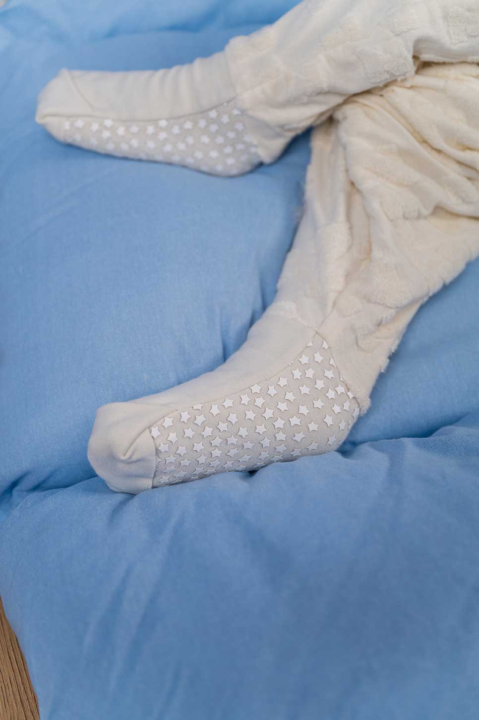 Baby Bliss Jump, Sleeping Bag with Legs, 2,5 Tog, 6-18 months, Dreamy Zzz Cream - Image 14