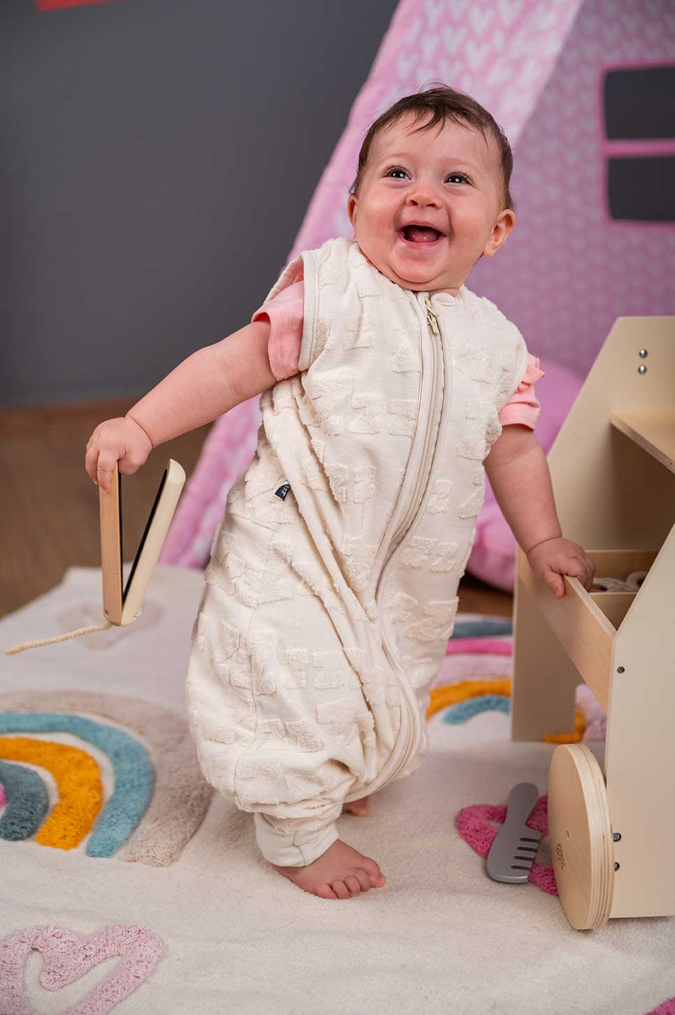 Baby Bliss Jump, Sleeping Bag with Legs, 2,5 Tog, 6-18 months, Dreamy Zzz Cream - Image 9