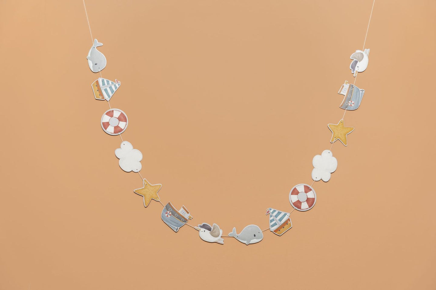 LITTLE DUTCH. Sailors Bay FSC Cardboard garland - Image 2