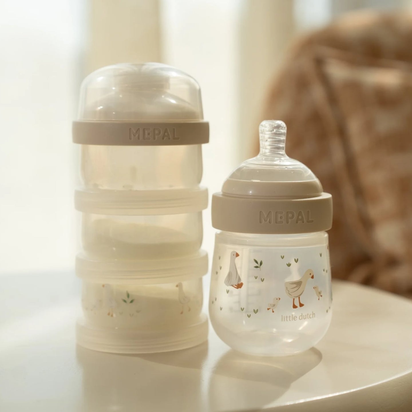 LITTLE DUTCH. Mio 3-level milk powder dispenser - Little Goose - Image 6