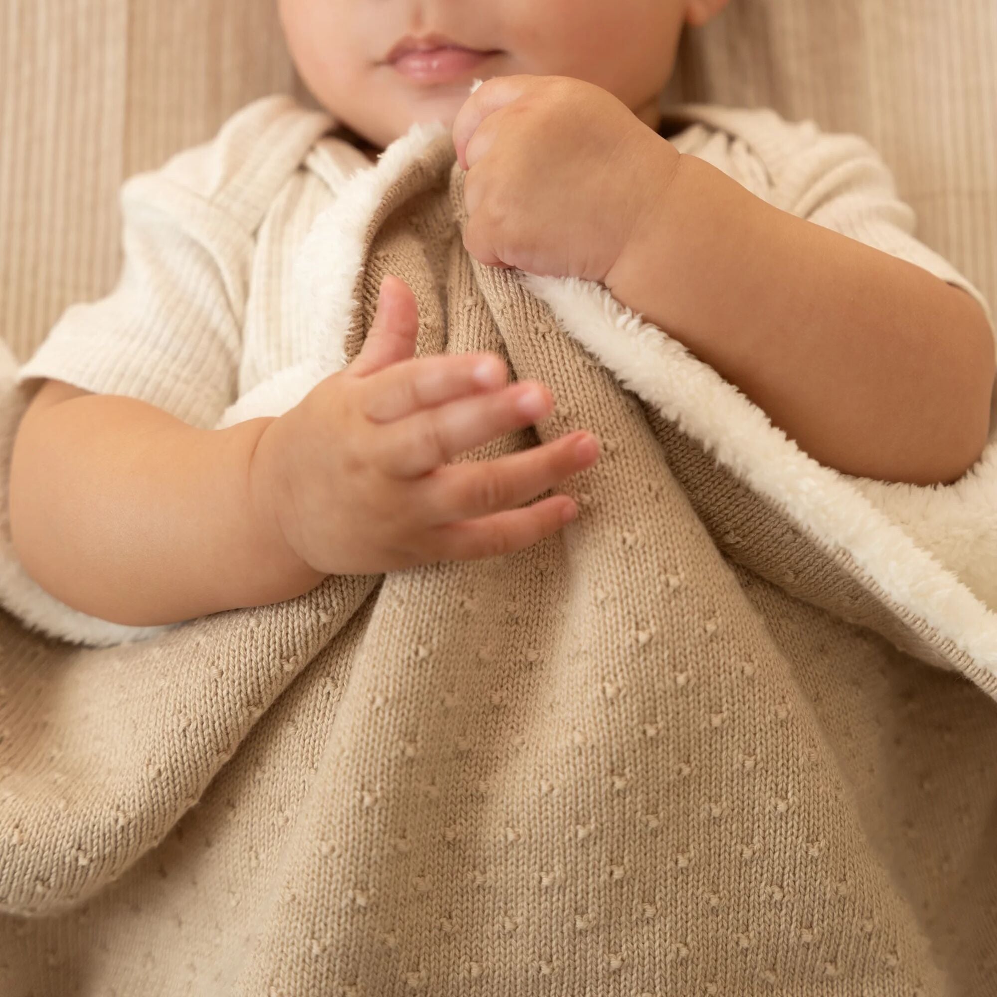 LITTLE DUTCH. Κουβέρτα πλεκτή με επένδυση fleece Pure Soft Beige 70x100 - Image 2