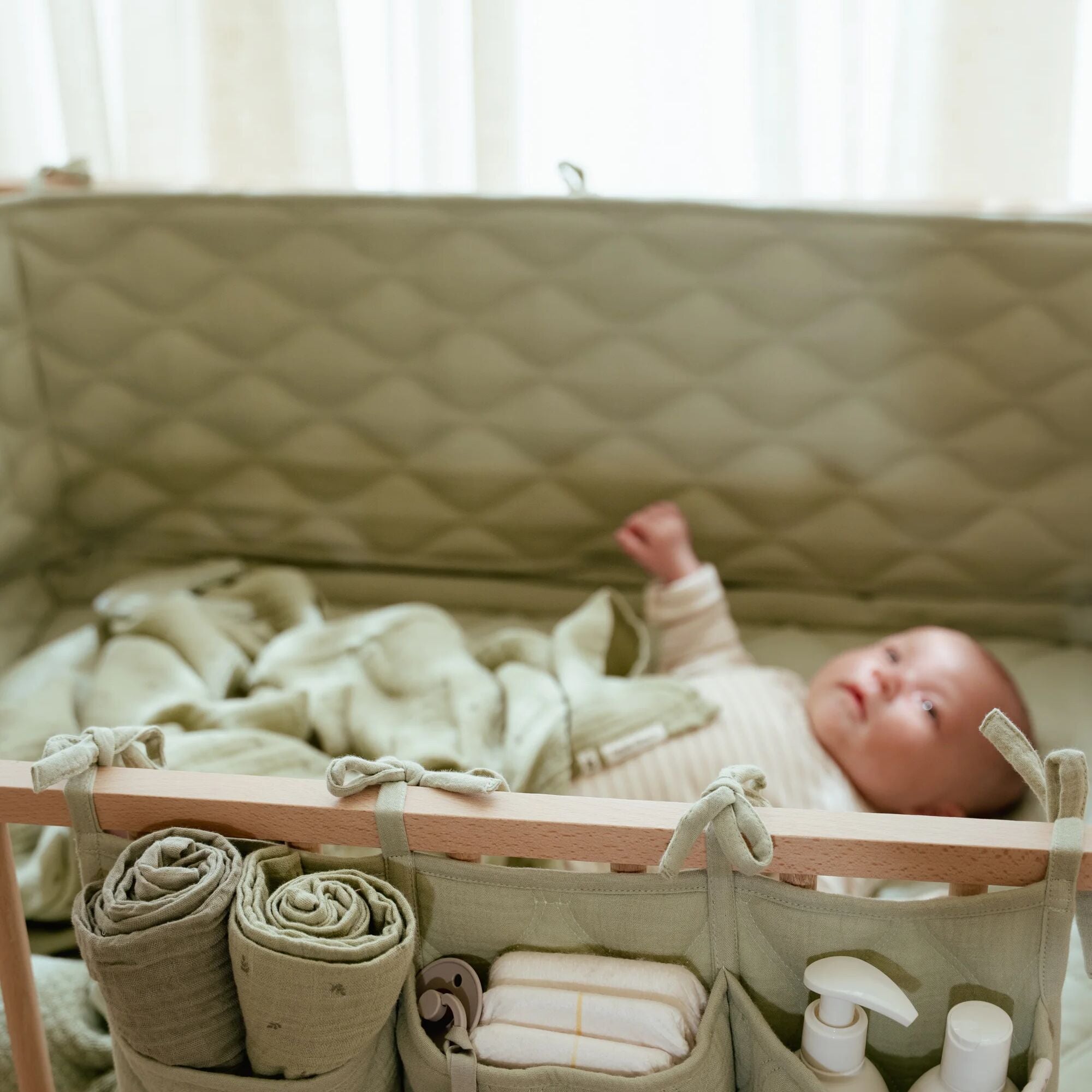 LITTLE DUTCH. Cot Bumper Pure Sage - Image 3