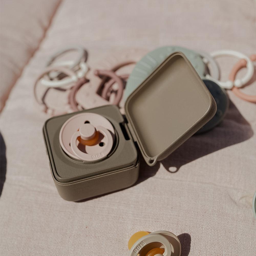 BIBS PACIFIER BOX IVORY - Image 3