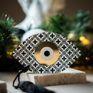 Black and White Eye Pattern Table Charm | Plexiglass