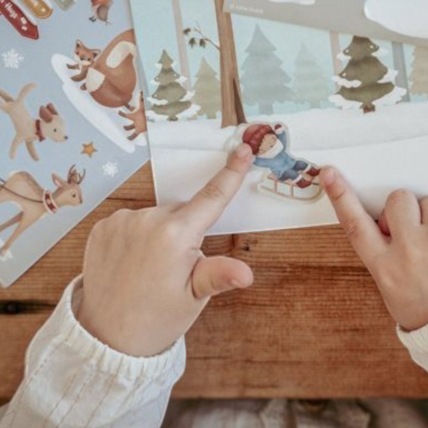 LITTLE DUTCH. Set of Christmas stickers - Image 4