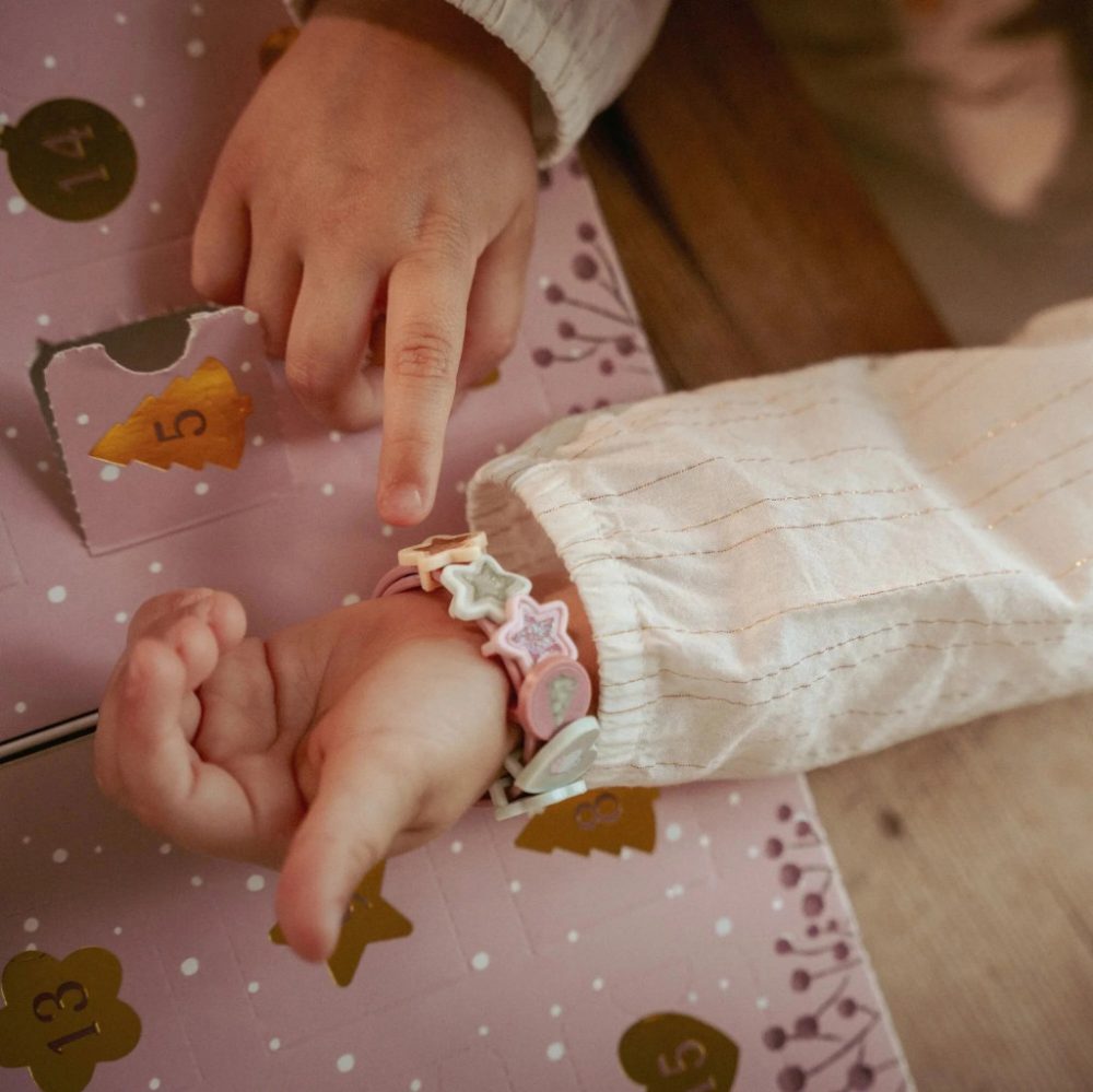 LITTLE DUTCH. Christmas countdown advent calendar with gifts - Image 6