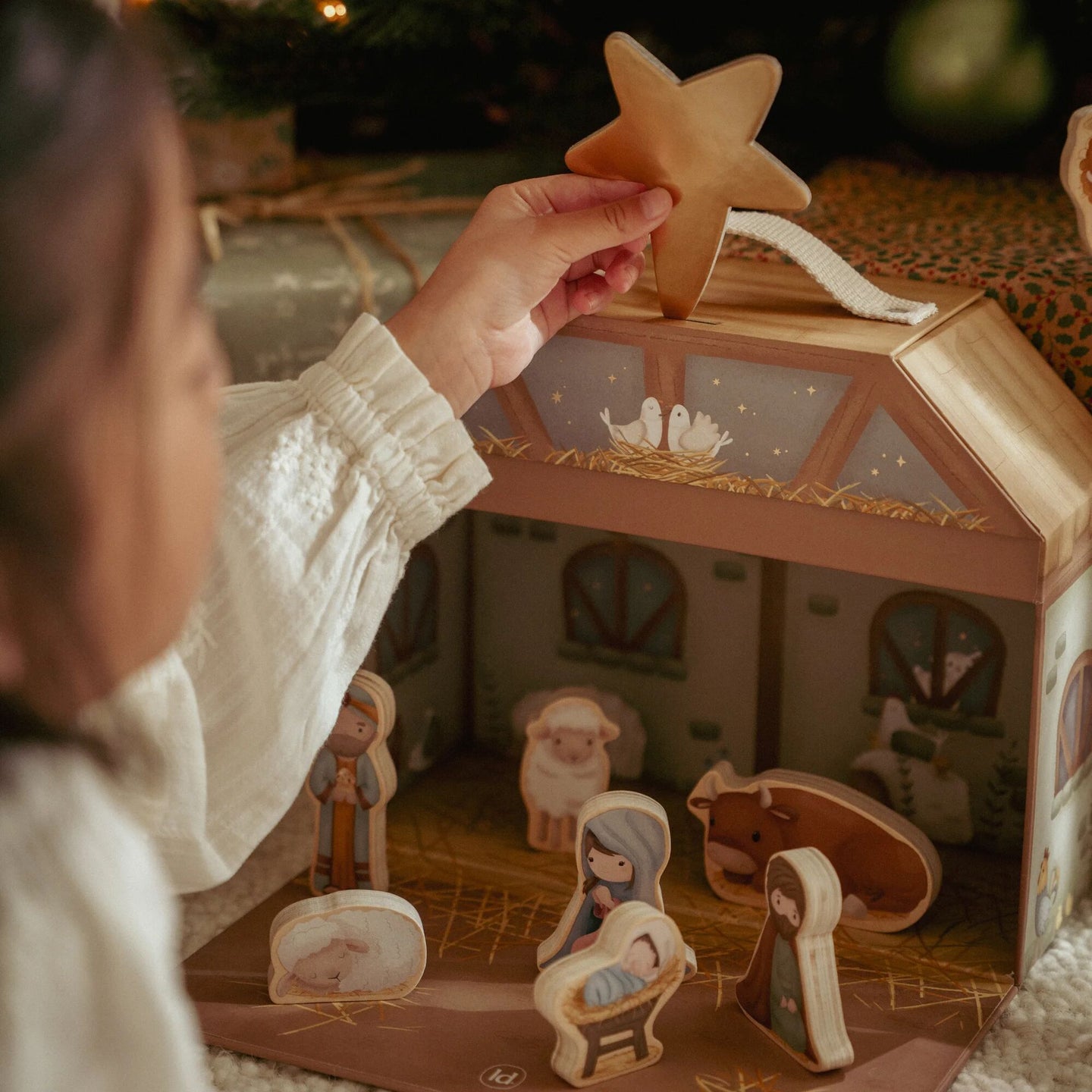 LITTLE DUTCH. Nativity scene set with FSC figures - Image 13