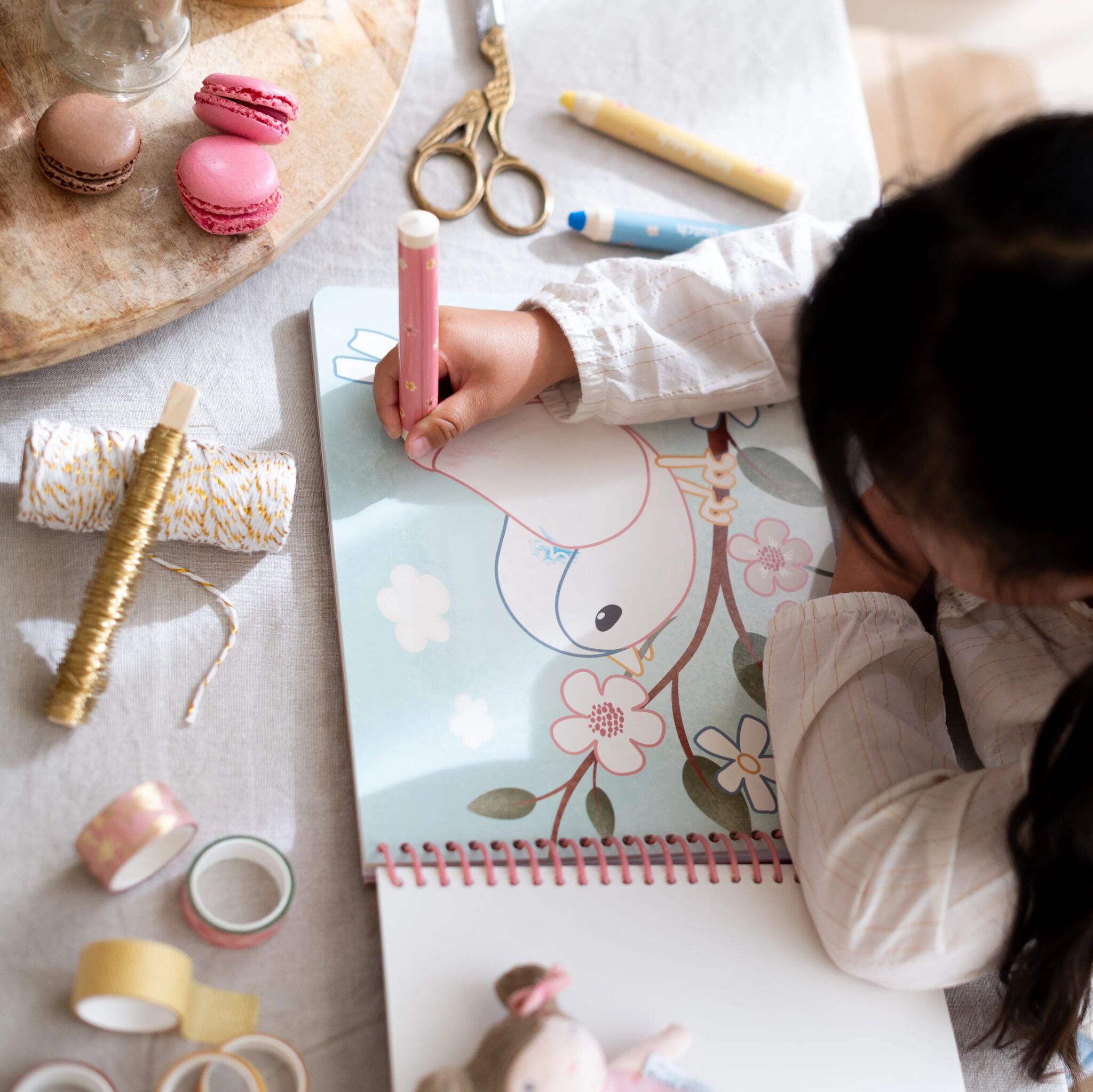 LITTLE DUTCH. COLORING BOOK Rosa - Image 4