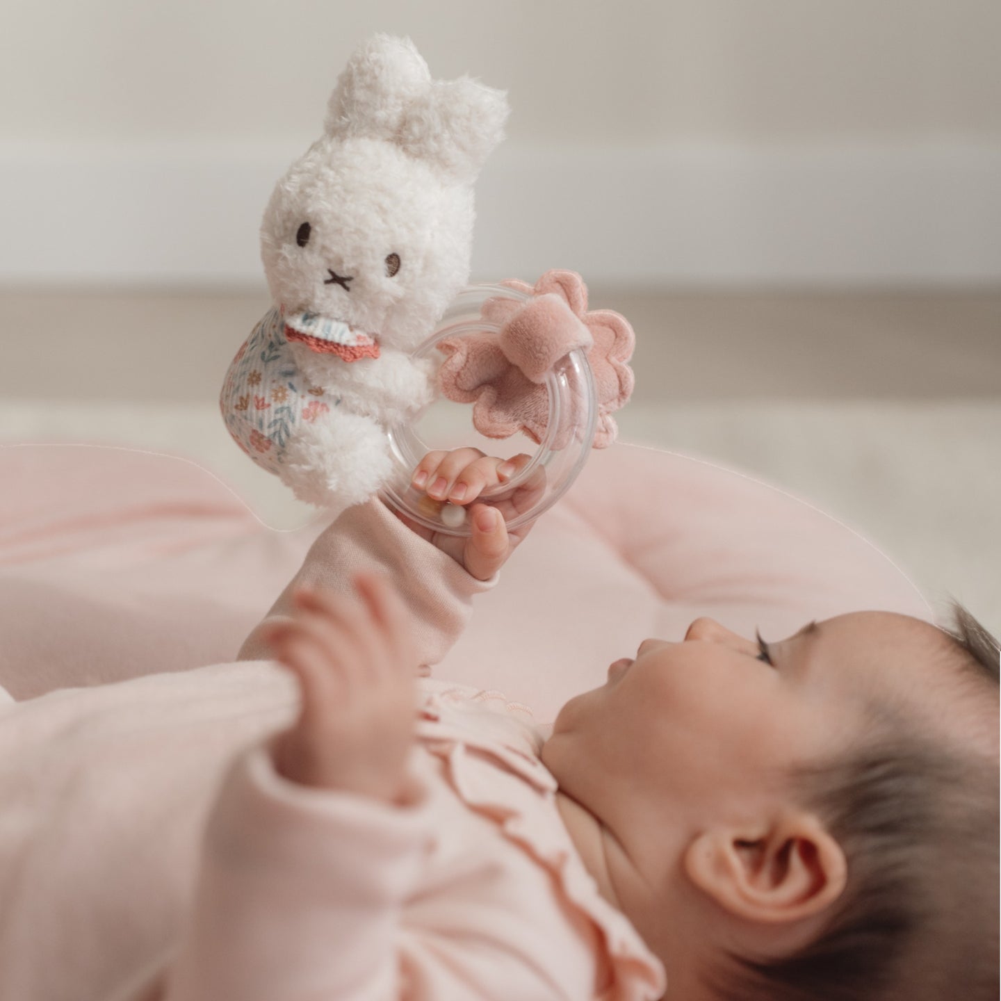 LITTLE DUTCH. Miffy fabric rattle with ring - Lucky Blossom - Image 4