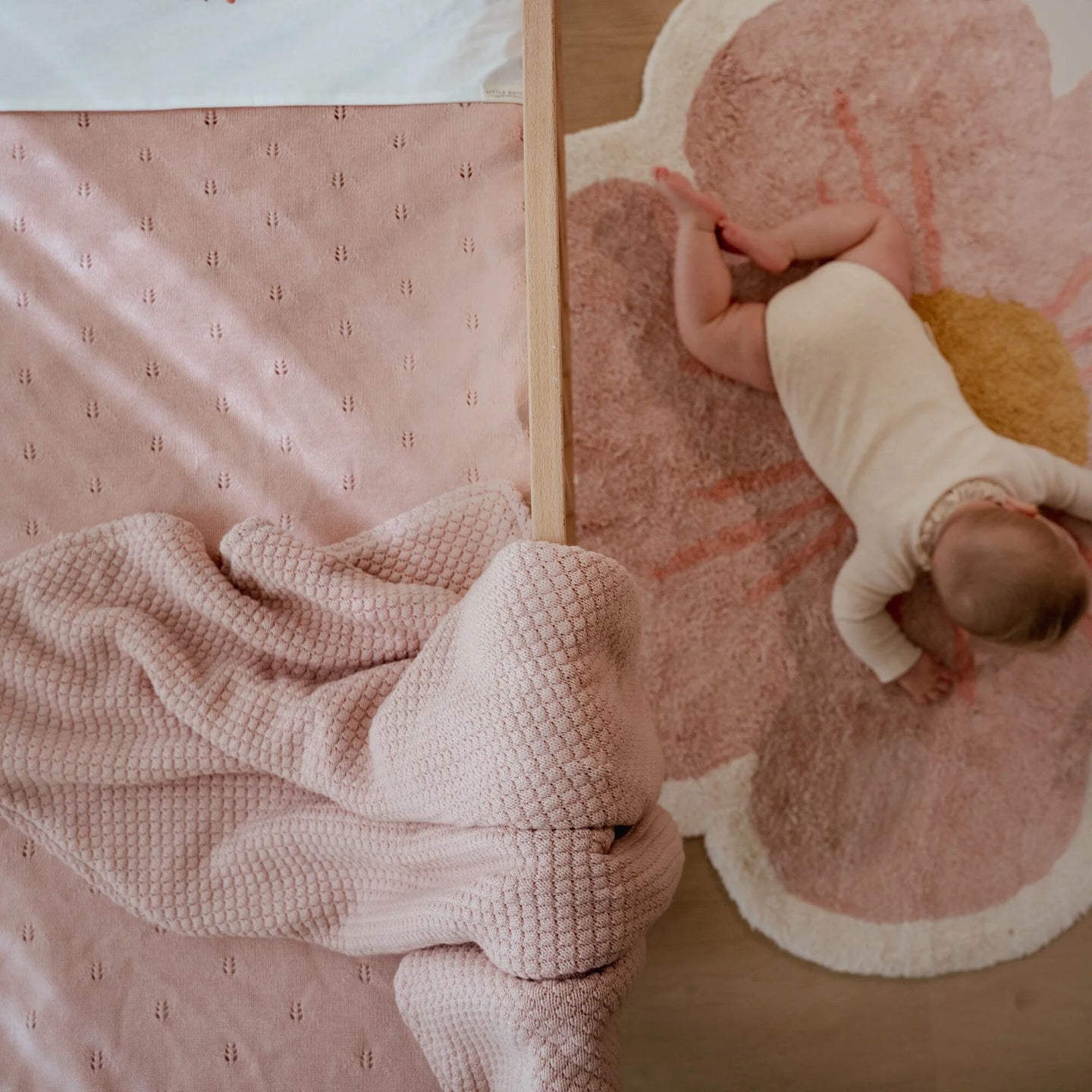 LITTLE DUTCH. Knitted blanket with fleece lining Pure Blossom 70x100cm - Image 7
