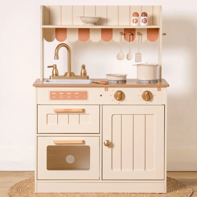 Cream Kitchen