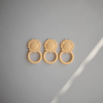 MUSHIE Silicone Lion Teether - Image 4