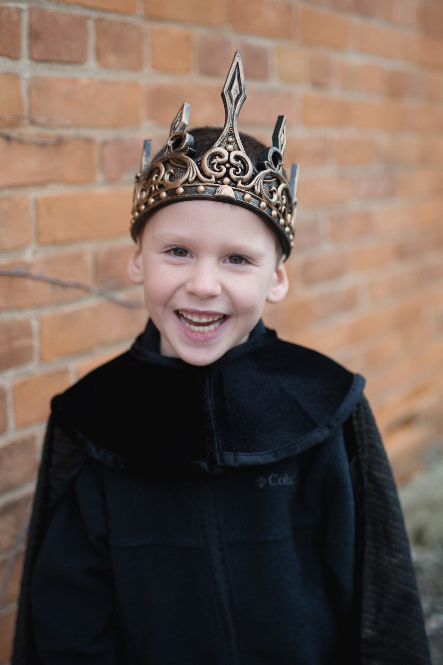 GREAT PRETENDERS Medieval Crown