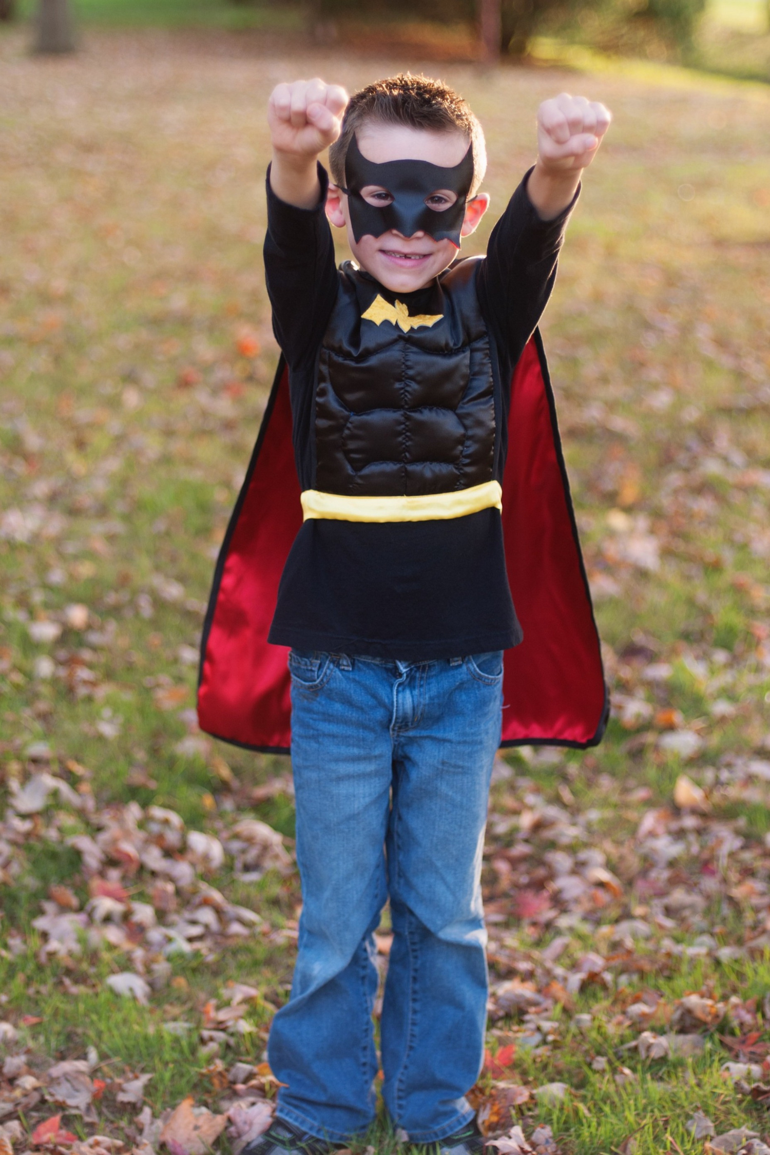 GREAT PRETENDERS Reversible Superhero Tunic Cape with Mask 4-7Y - Image 7