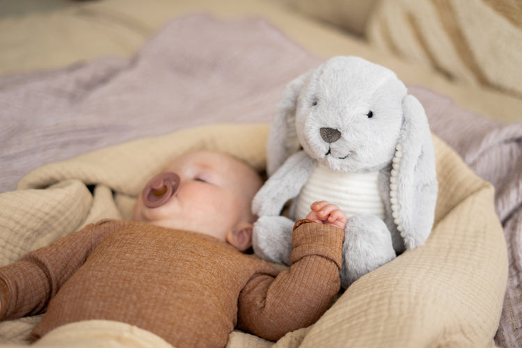 FLOW. Milo (grey) - Rechargeable heartbeat comforter - Image 3