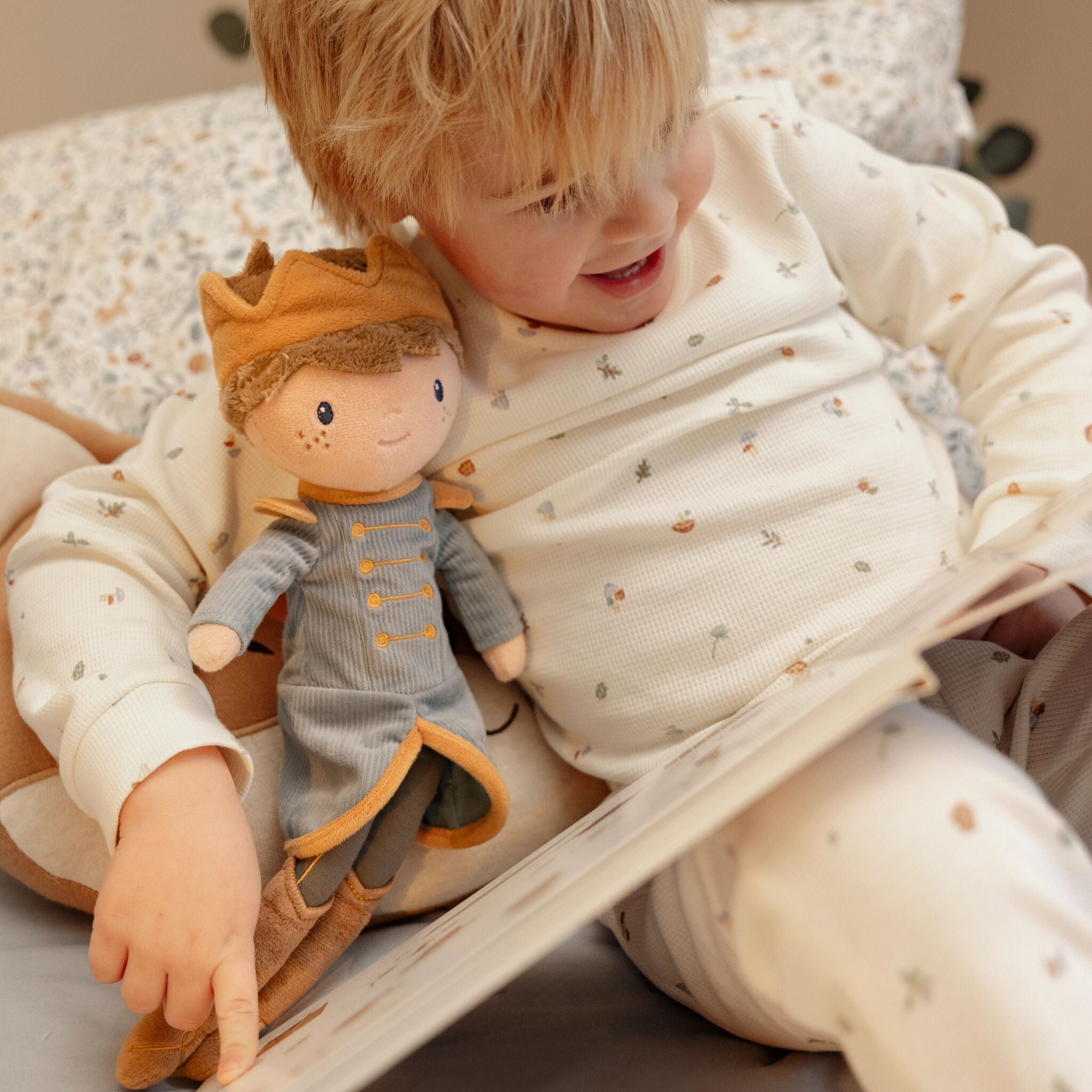 LITTLE DUTCH. Cuddle Doll Prince Jim - 35 cm - Image 6