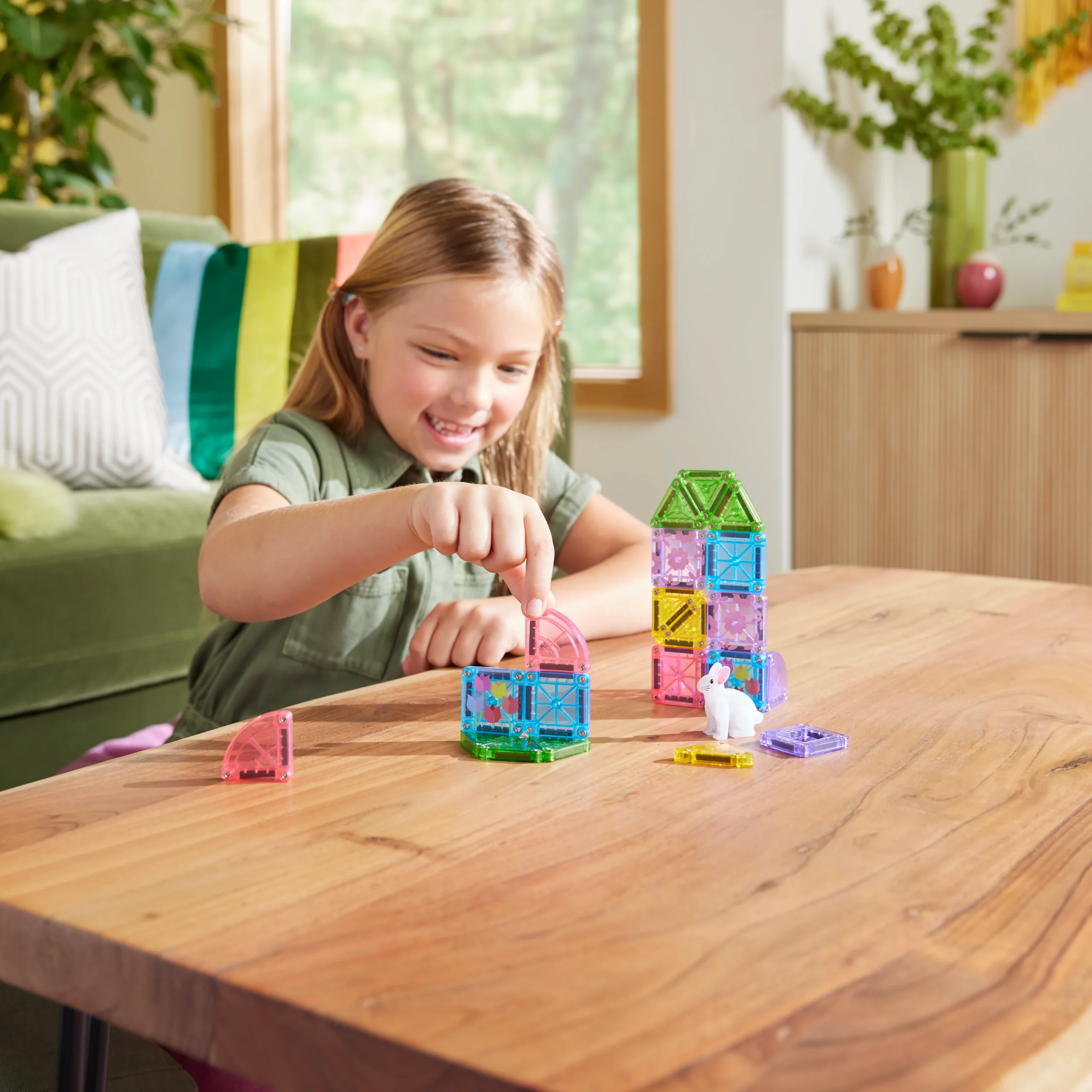MAGNA-TILES microMAGS Spring Garden Travel Set 24 Pieces – Small Magnetic STEM Travel Tiles - Image 4