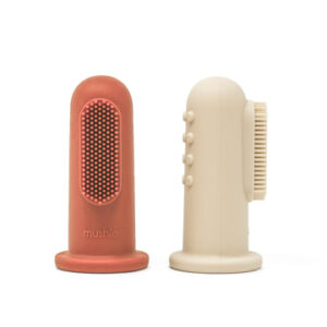 MUSHIE Finger Toothbrush 2pcs Clay/Shifting Sand