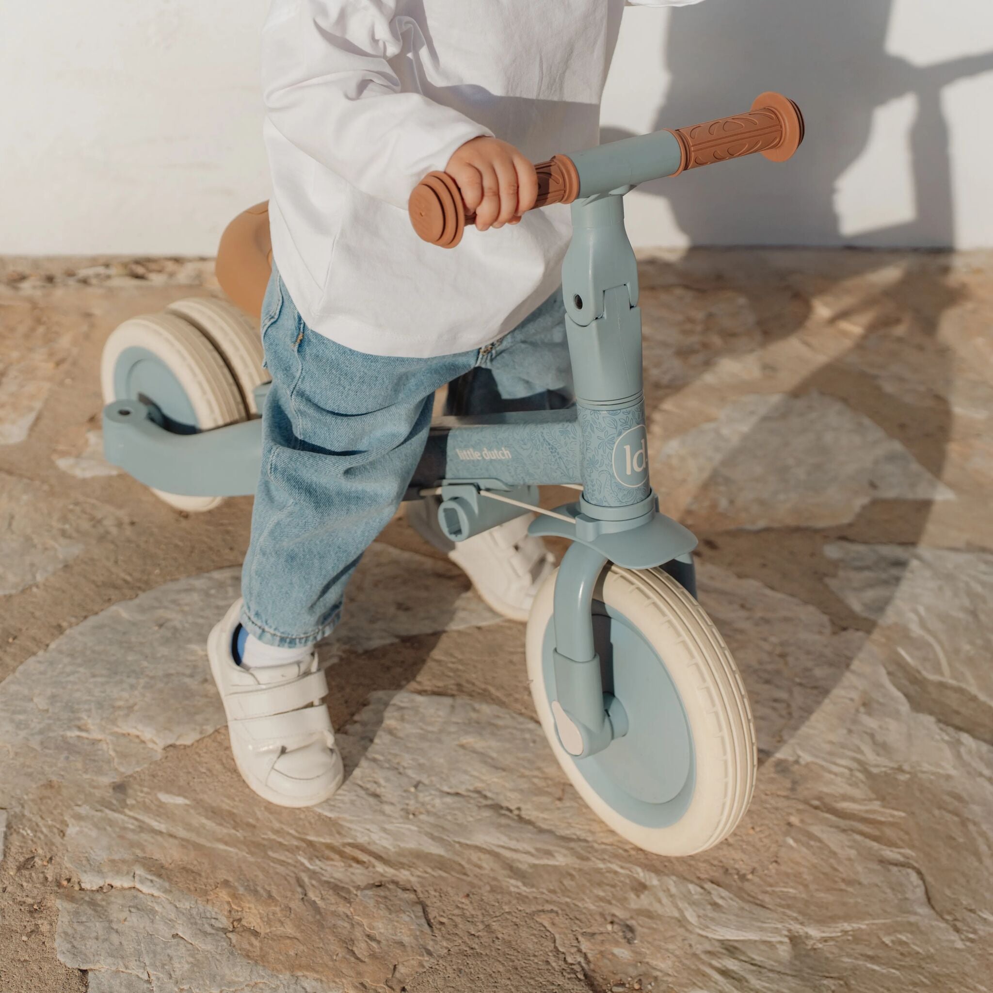 LITTLE DUTCH 4 in 1 tricycle Safari Dreams blue - Image 8