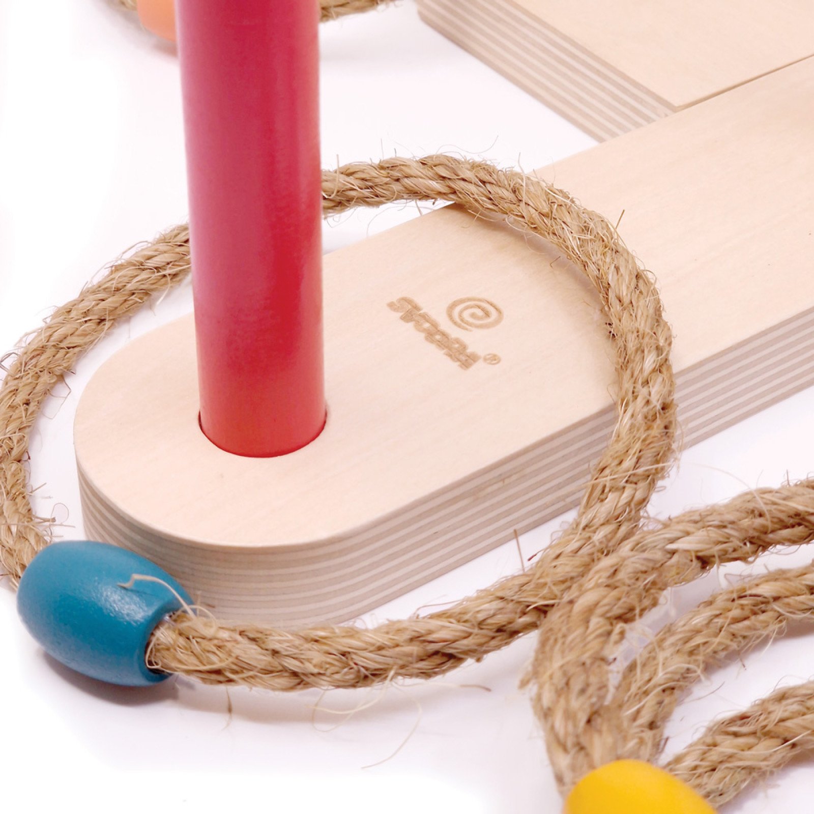 Svoora wooden target game with hoops in a fabric backpack - Image 3