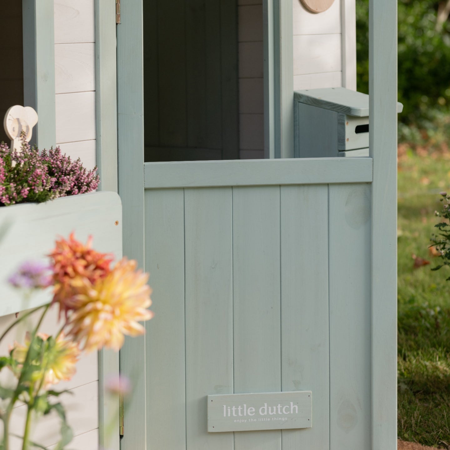 LITTLE DUTCH. FSC wooden children's garden playhouse - Image 29