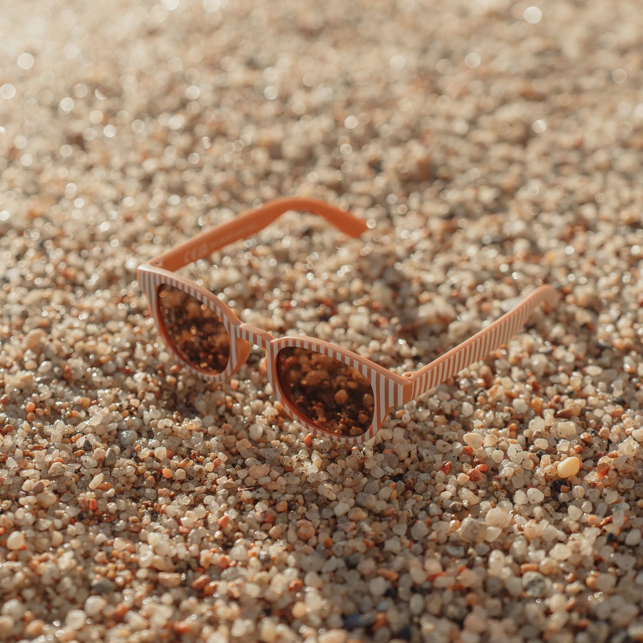 LITTLE DUTCH. Children's sunglasses UV 400 Ocean Brown Stripes - Image 4