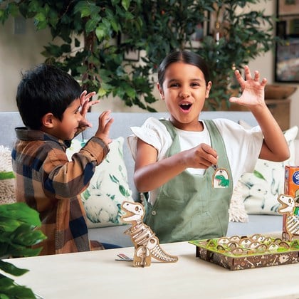 Orchard Toys Dinosaur Dig - Image 4