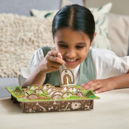 Orchard Toys Dinosaur Dig - Image 5