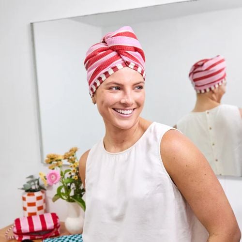 Dock & Bay: Gift Set with Hair Towel - Turban & Makeup Remover Wipes - Cherry Bomb - Image 5