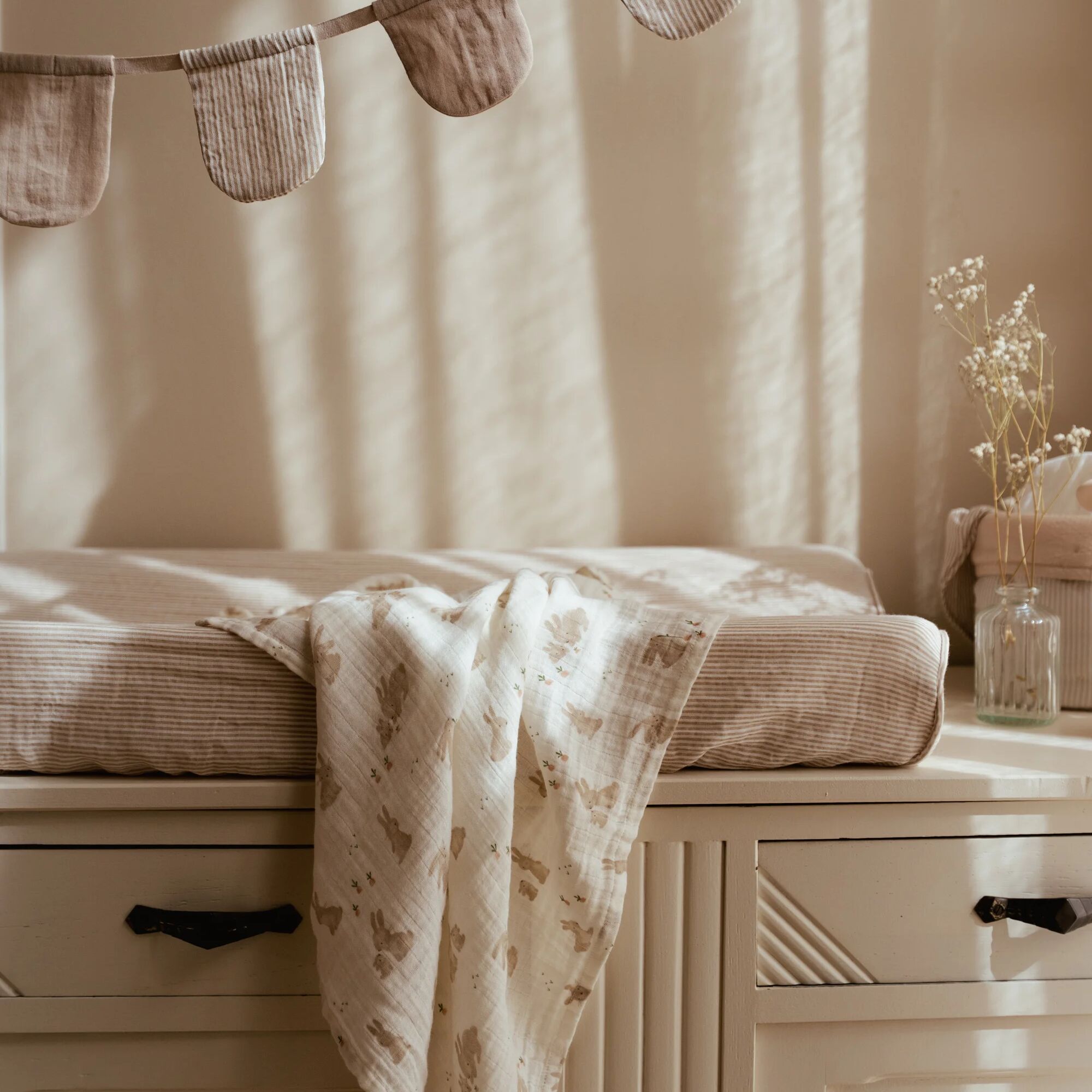 LITTLE DUTCH Swaddle Newborn Naturals Baby Bunny 120x120cm - Image 4