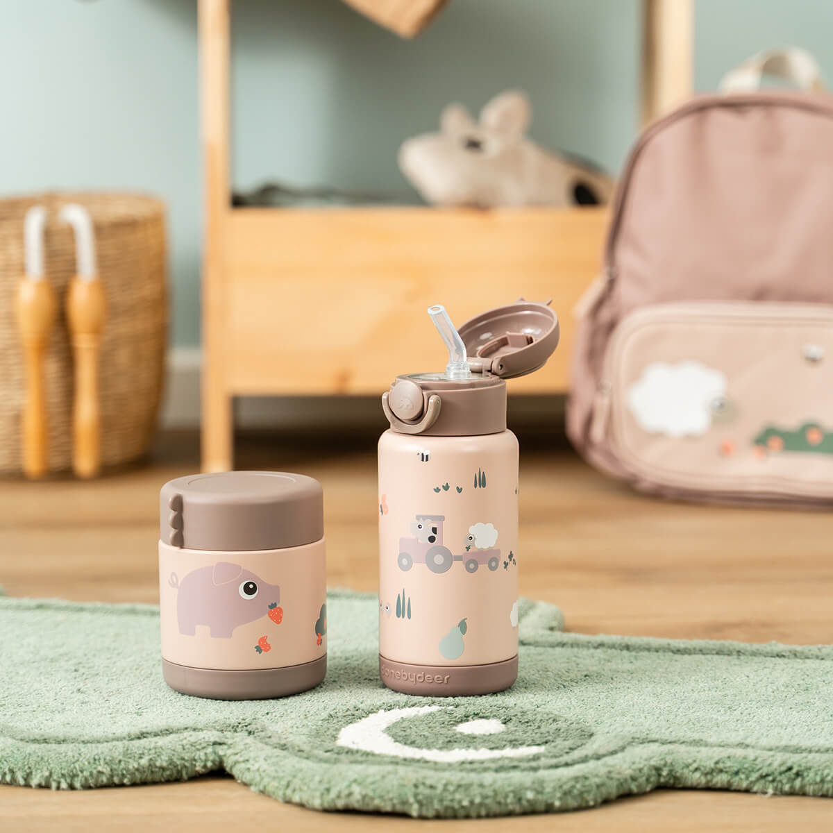 DONE BY DEER Insulated straw bottle - Tiny farm - Powder - 340 ml - Image 5