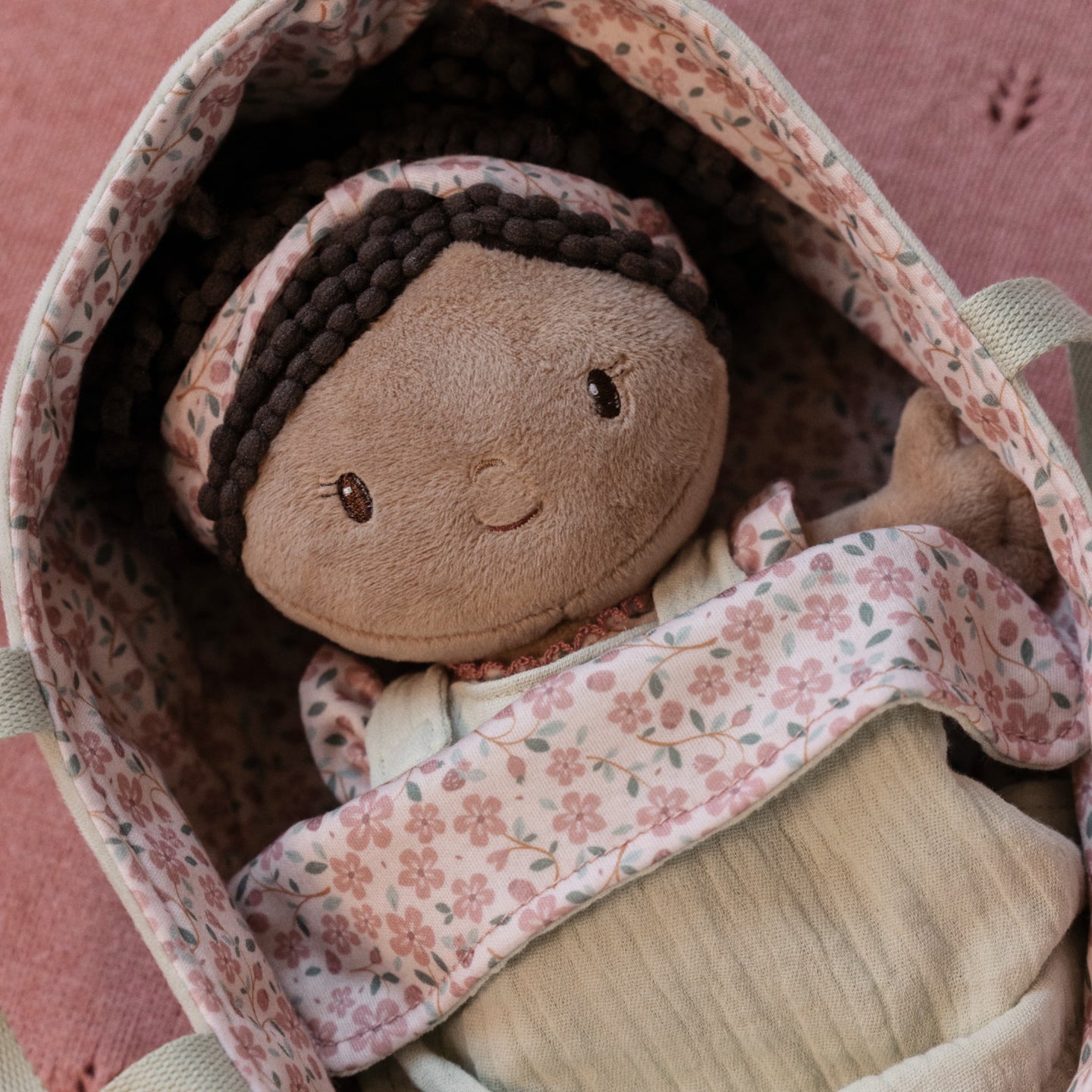 LITTLE DUTCH. Fabric baby in a basket Evi (30 cm.) - Image 11
